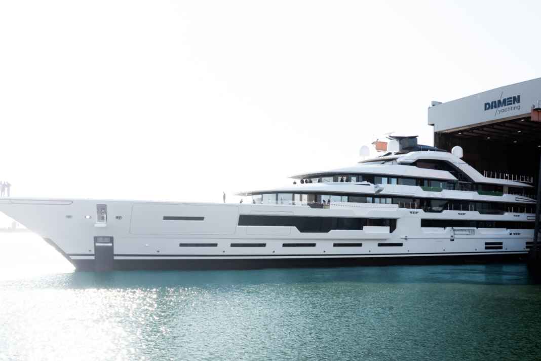 120-metre Amels on course for completion