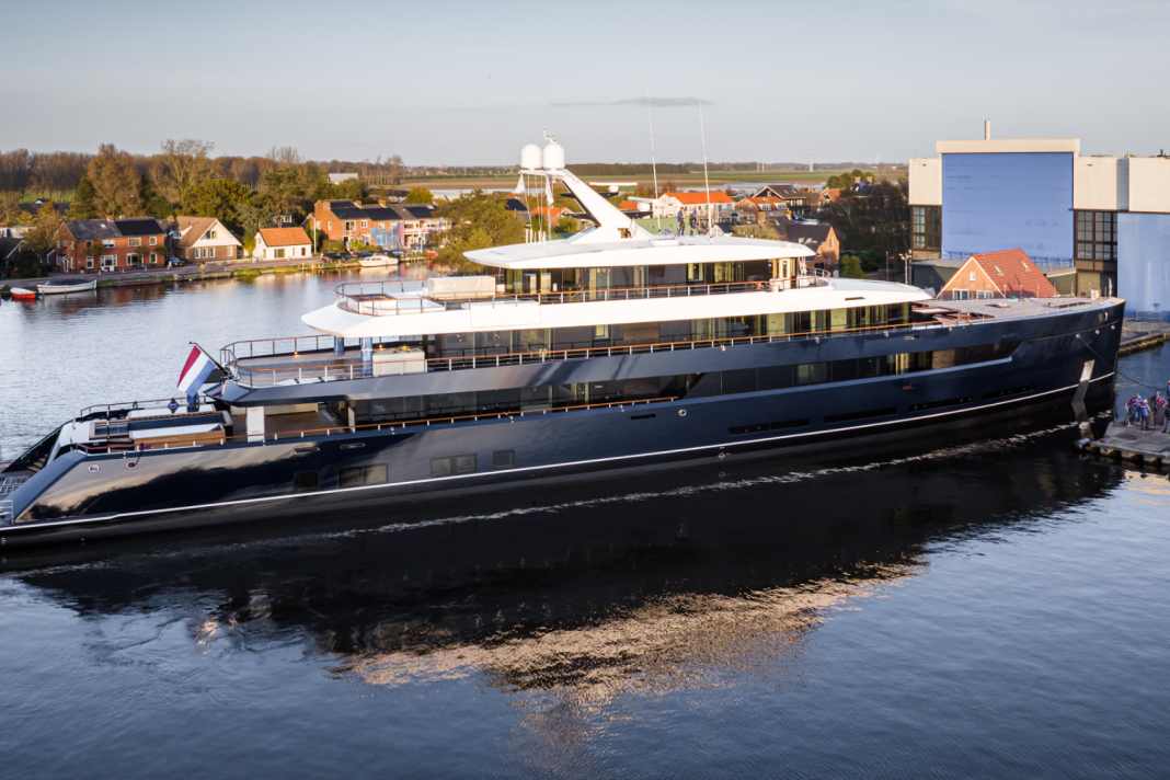 Nagelneue 76 Meter für 172,5 Millionen Euro