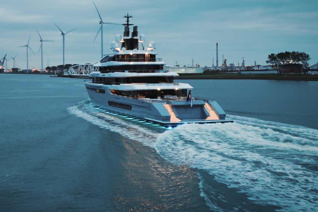 Oceanco delivers "Leviathan" to US billionaire