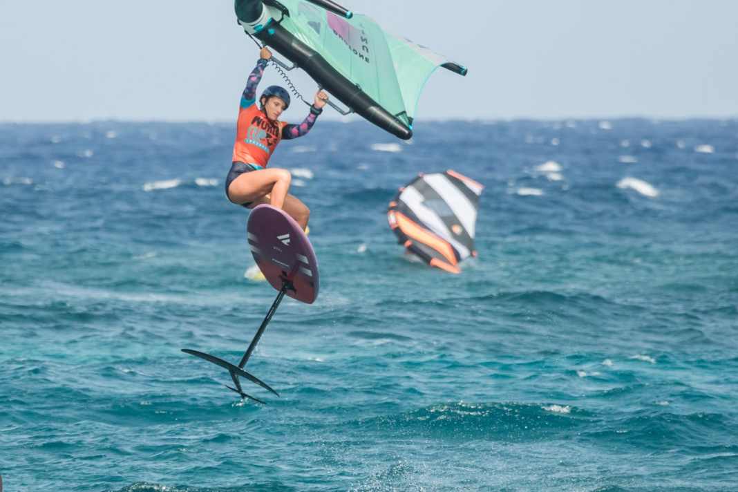 Wingfoil World Cup Lanzarote - Paula Novotna wins in freestyle