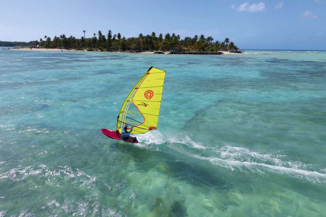 Spot Guide Tobago - karibisches Windsurf-Paradies mit Flachwasser und Wave-Option