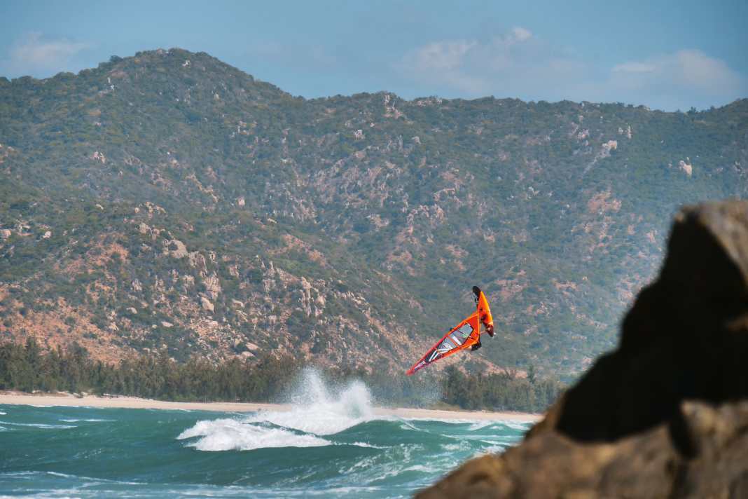 Die besten Windsurf-Spots in Vietnam abseits von Mũi Né