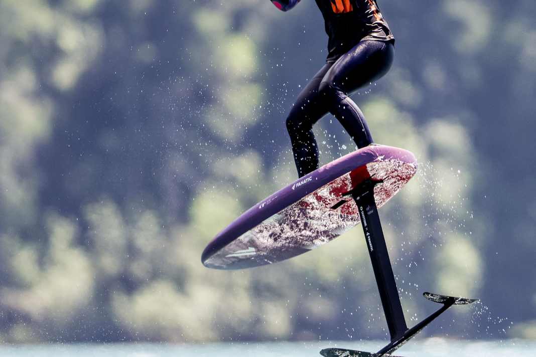 How to find the right foil position for wingsurfing