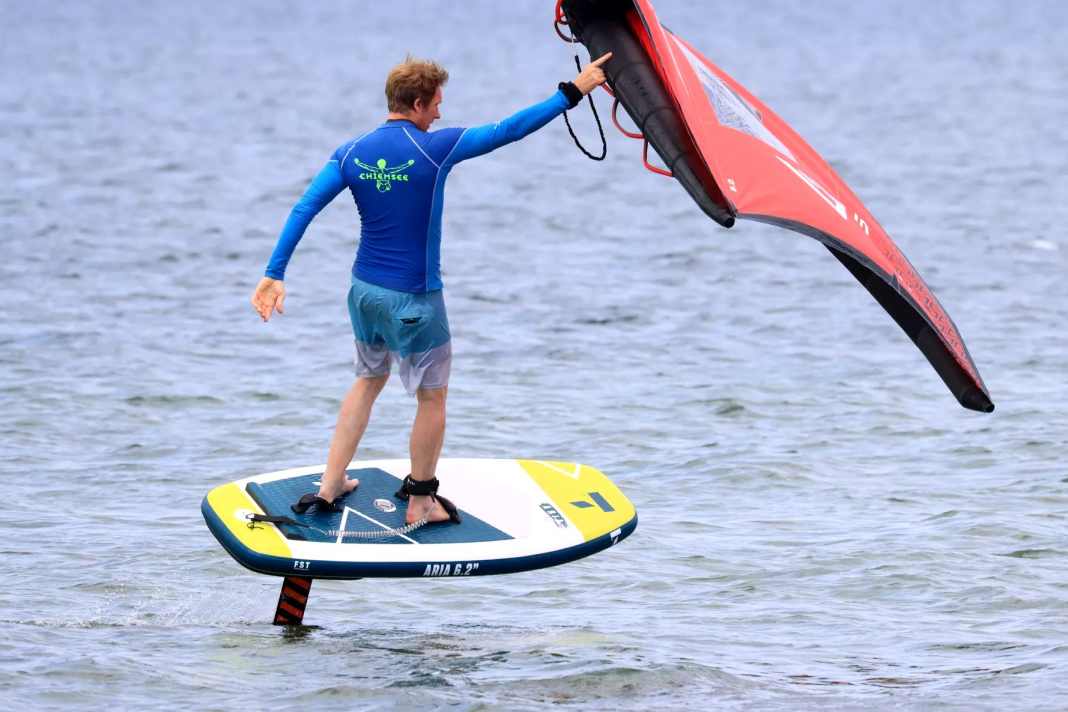 Tahe Aria Air - the inflatable wingboard in the test