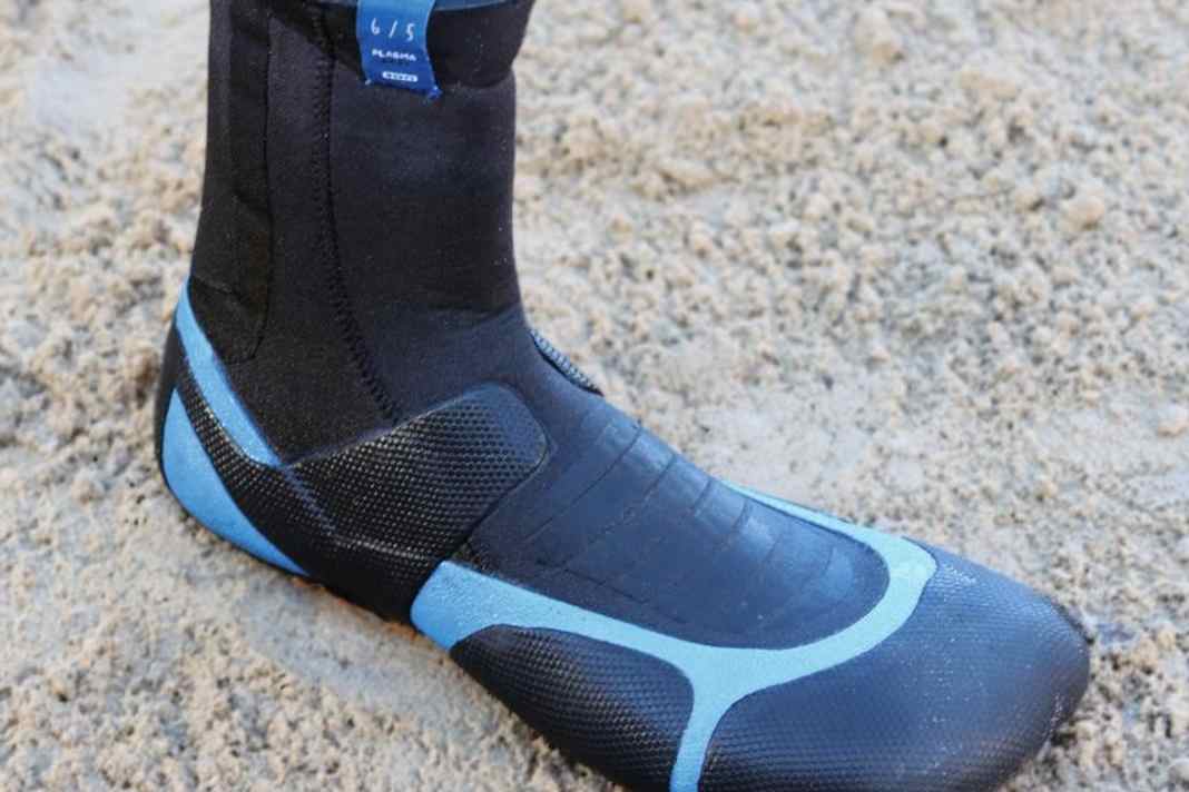 Winter-Surfschuh im Test – ION Plasma Boots
