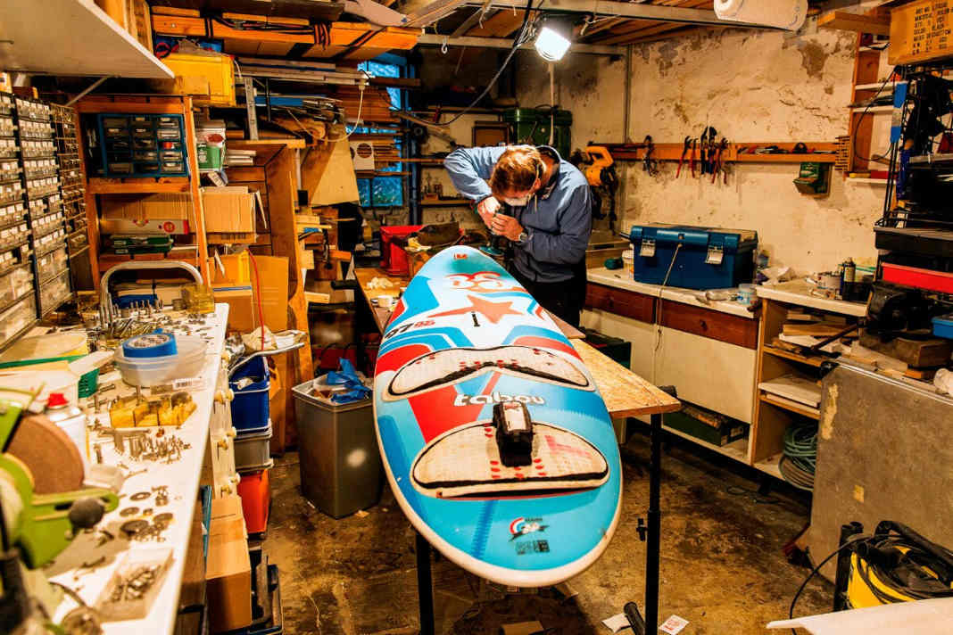 Windsurf-Boards reparieren – alle Tipps im Workshop