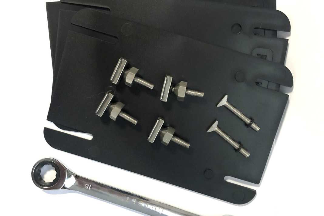 Adjustment of the foil angle on the board