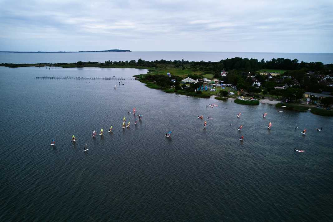 Die “Rügen Piraten” bringen Inselkids aufs Brett