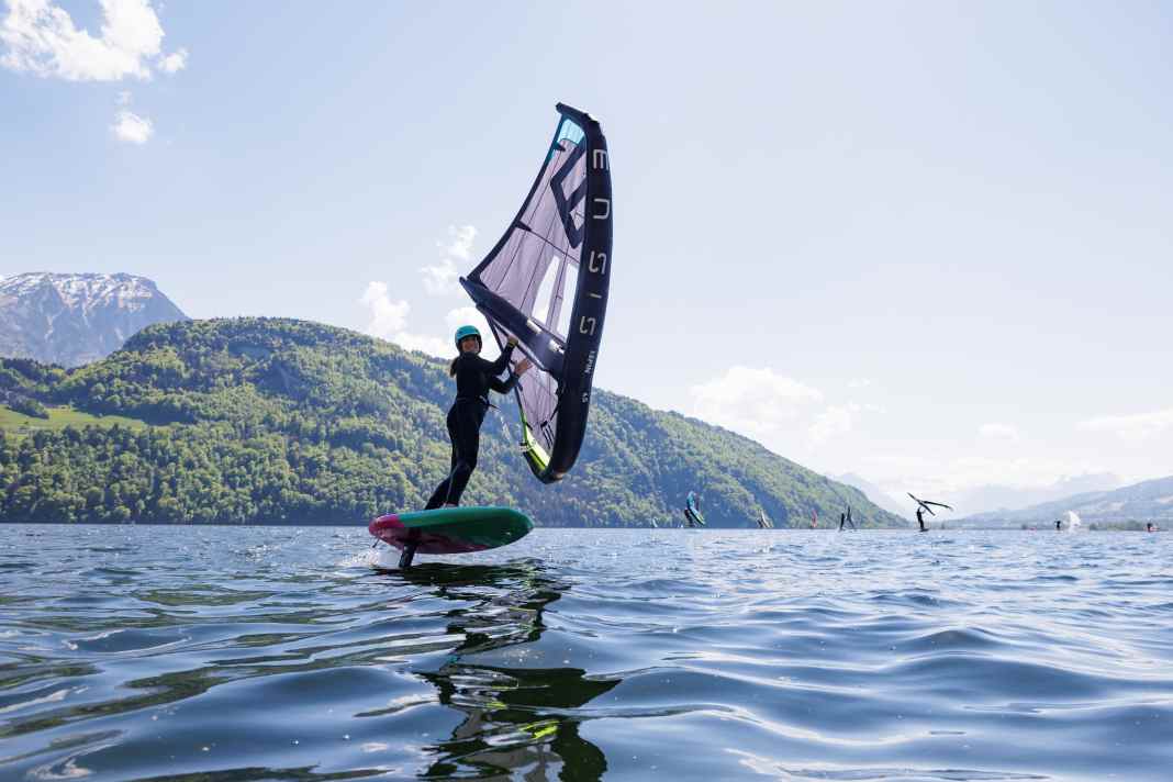 Take off earlier, keep foiling longer - tips for light winds