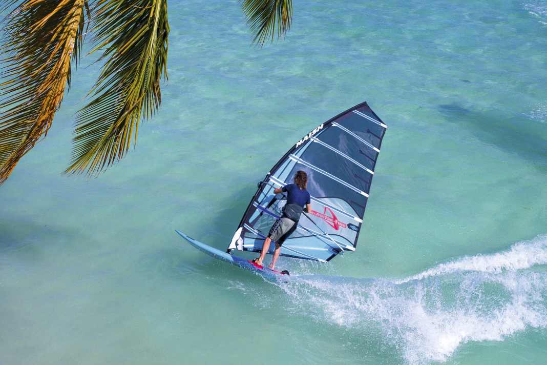 Naish No Cam Freerace - Handlichkeit trifft auf Performance