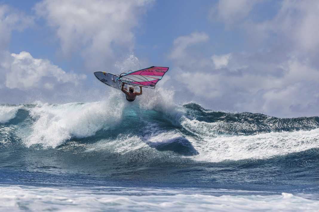 Wer soll 2026 in die Windsurfing Hall of Fame? Jetzt Nominierungen einreichen!