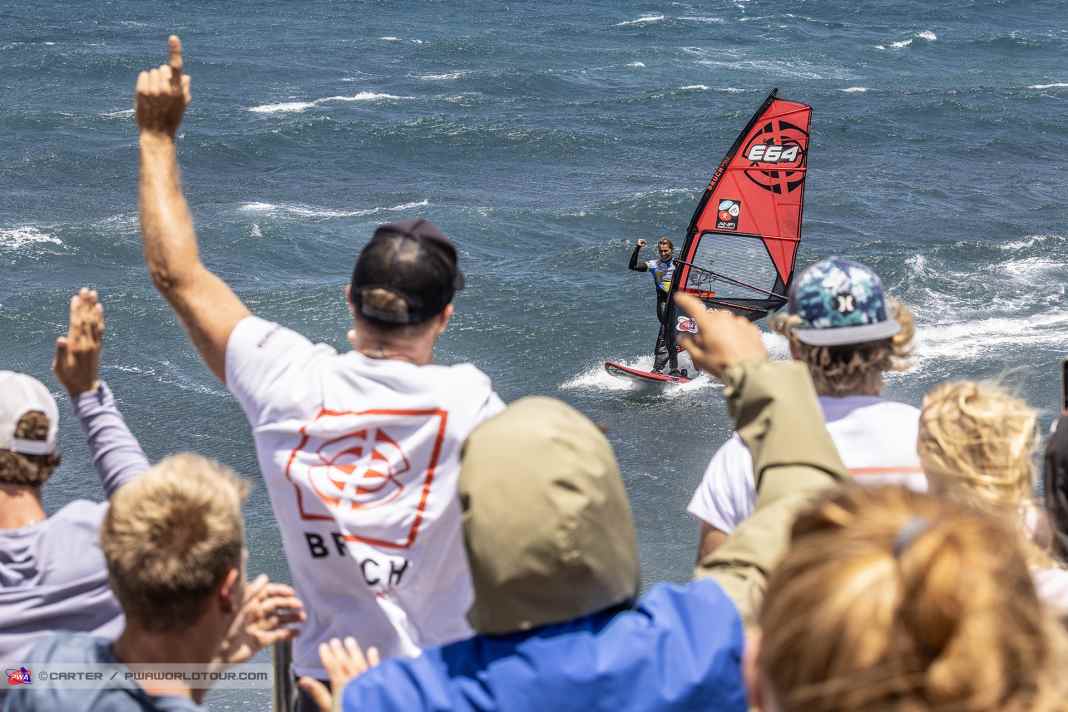 Heart-stopping final! Moreno only wins in the super final