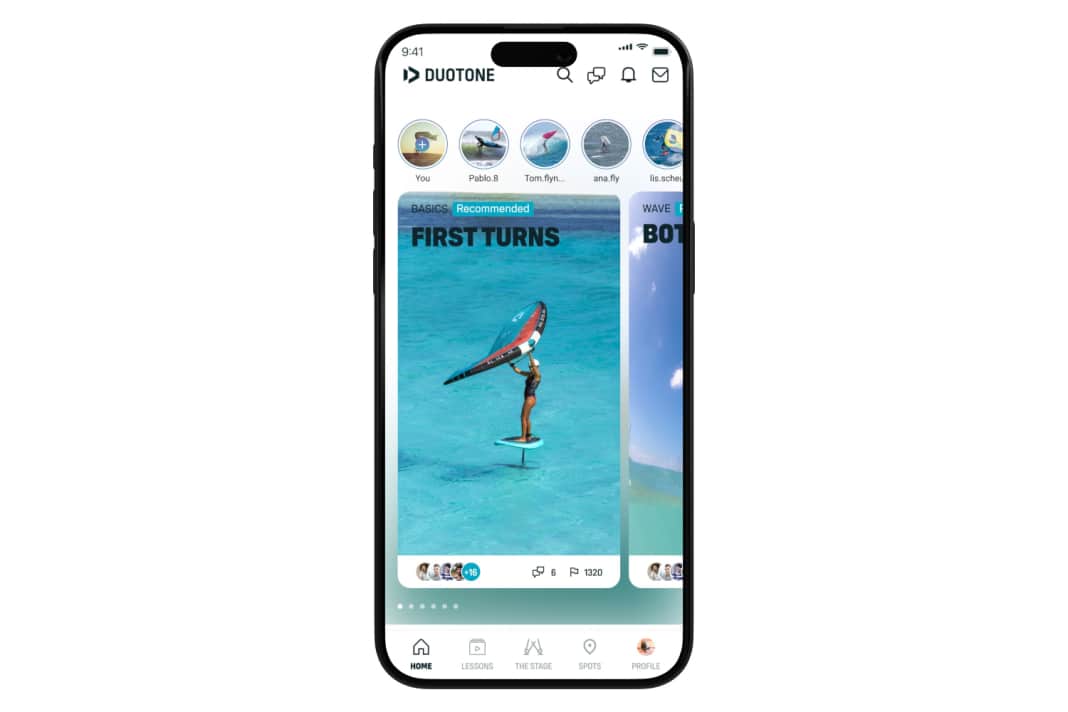 Manoeuvres, safety & tricks at the Duotone Wing Academy