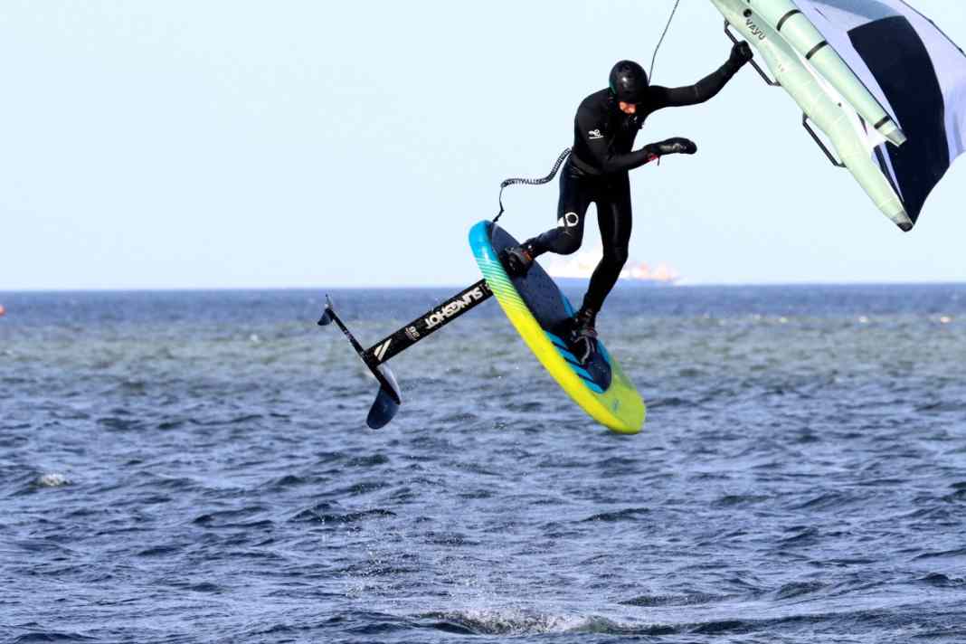 Slingshot Phantasm G 900 - fast foil for smooth turns