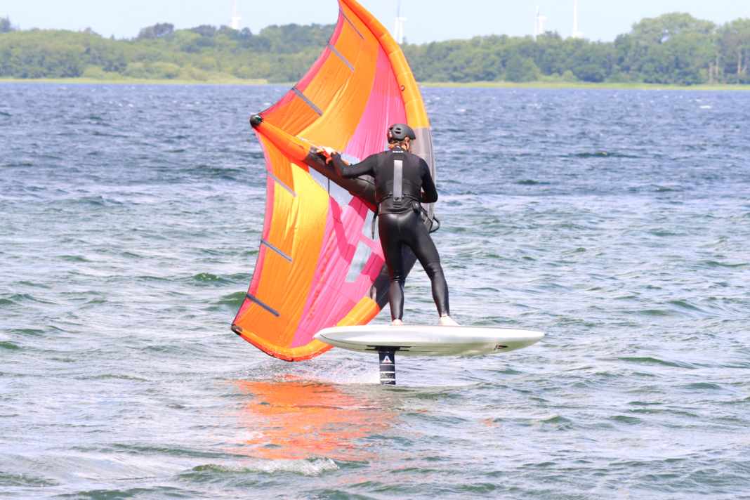 All-rounder with power - the NeilPryde Fly 2 Wing in test