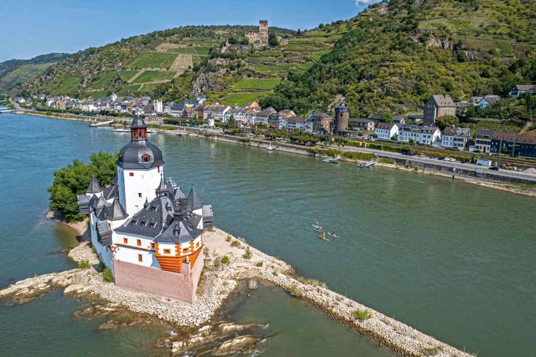 Mit dem SUP auf dem Rhein von Bingen nach Koblenz