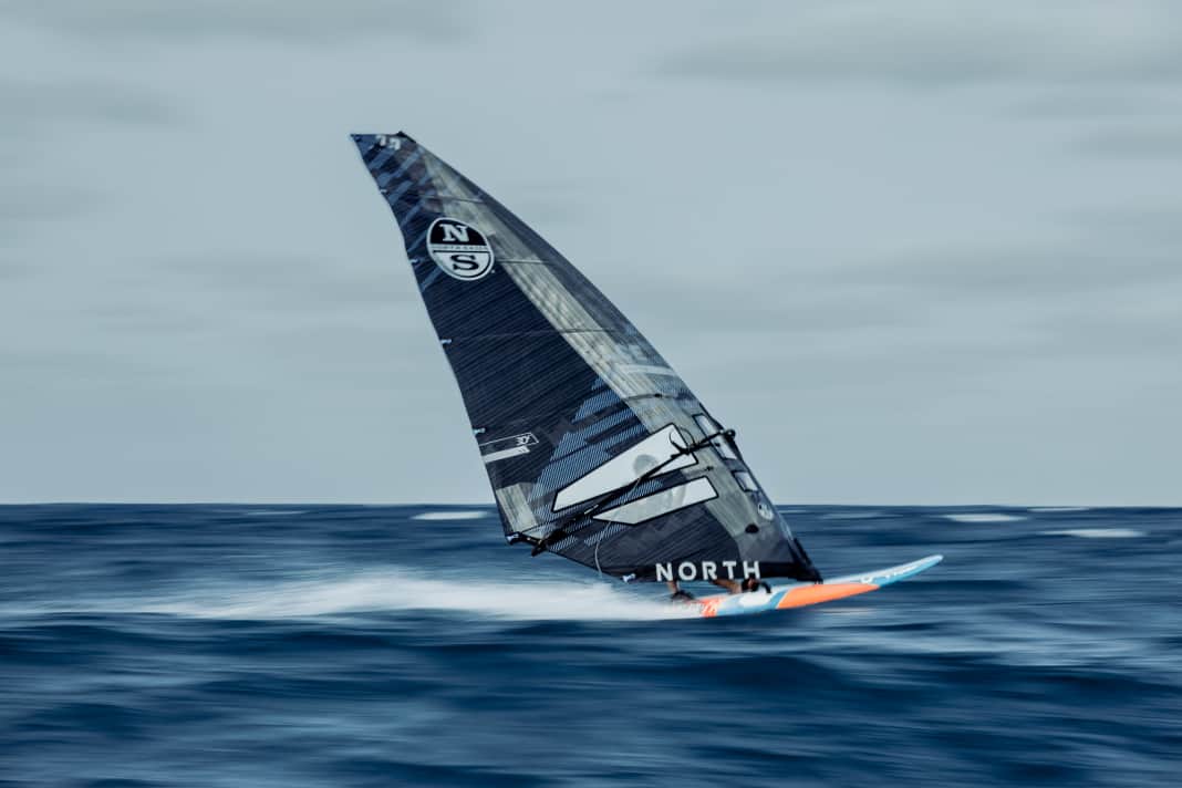Race-Segel in 3Di-Technologie mit neuartigem Air Cam