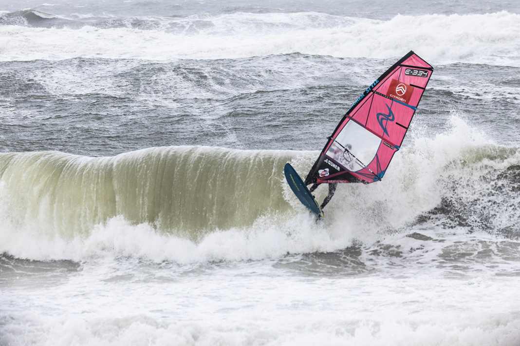 Marc Paré gewinnt episches Wave-Finale