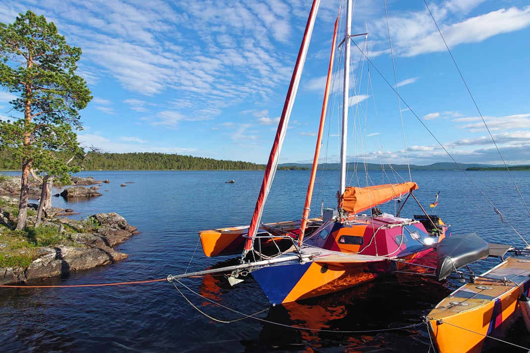 Inarijärvi - Segelabenteuer unter der Mitternachtssonne