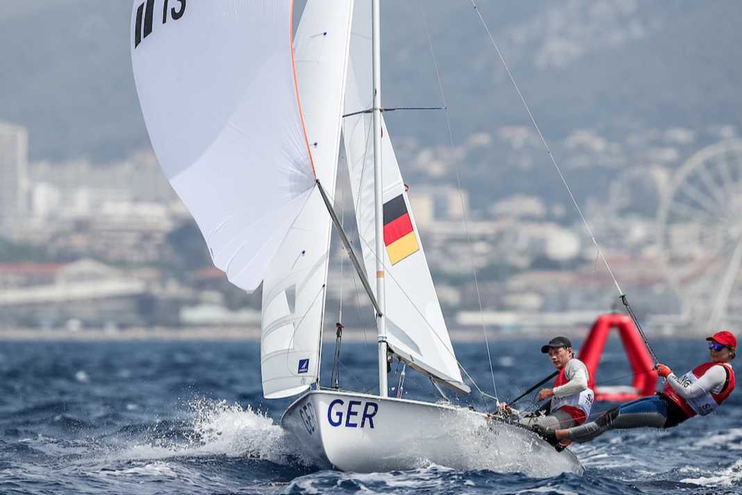 “Den Start genagelt” – Silber für Team Winkel vor Marseille
