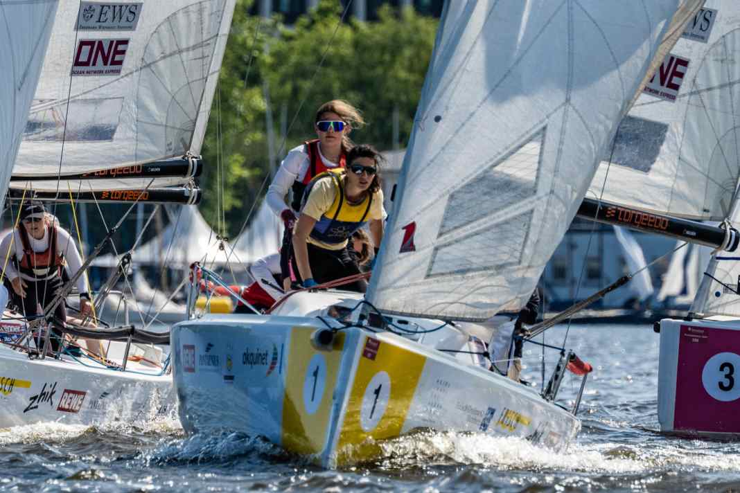 Pinkes Alstervergnügen – Finale bei weltgrößter Frauenregatta