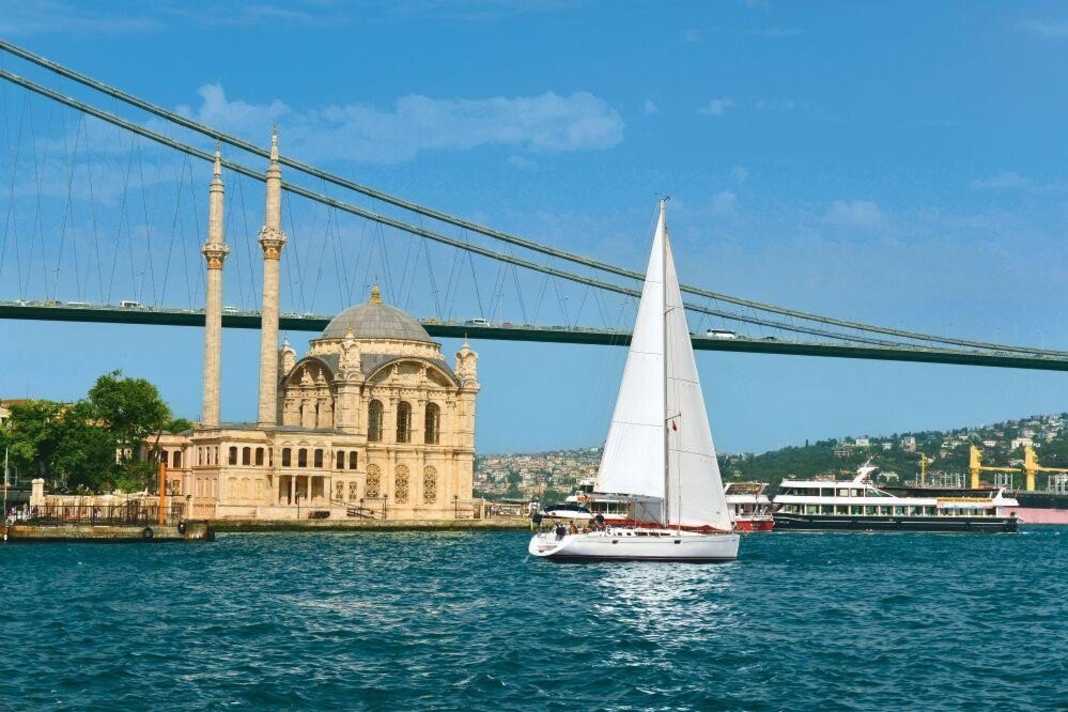 On your own keel to Istanbul