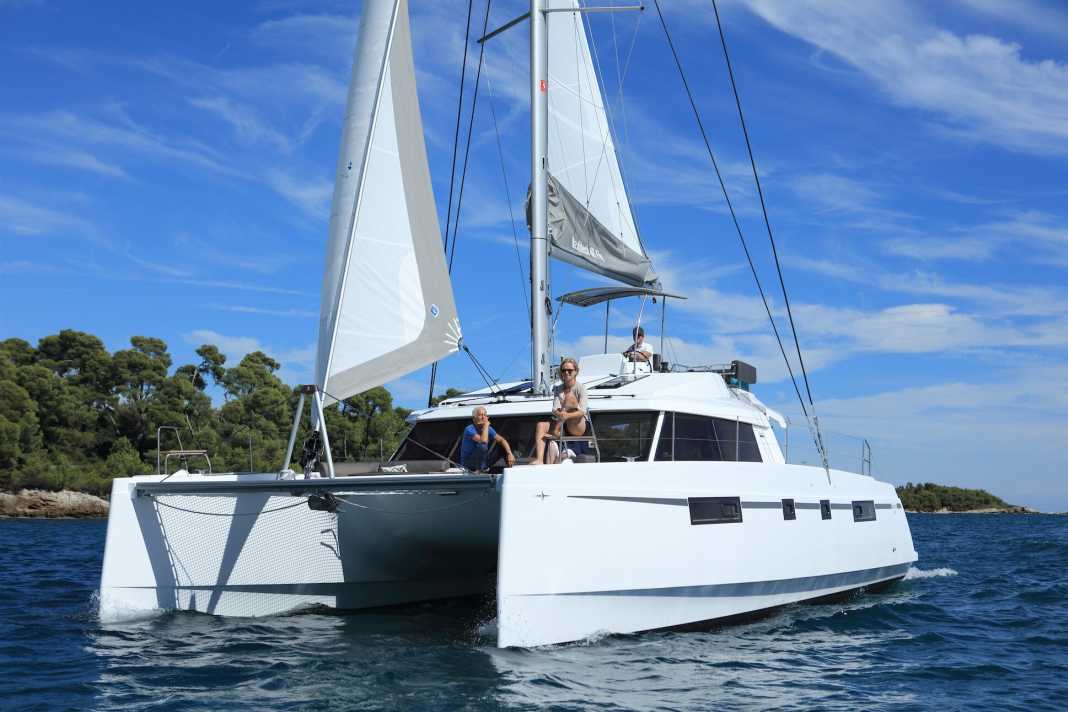 Catamarano su due livelli