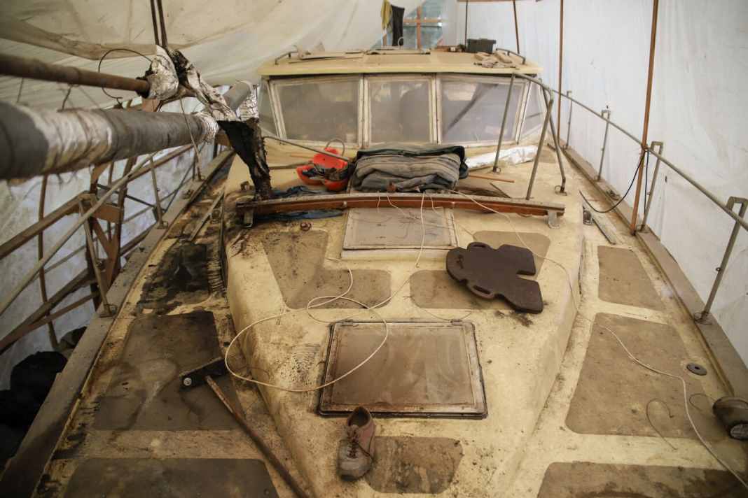 48-Fuß-Schiff zu verschenken