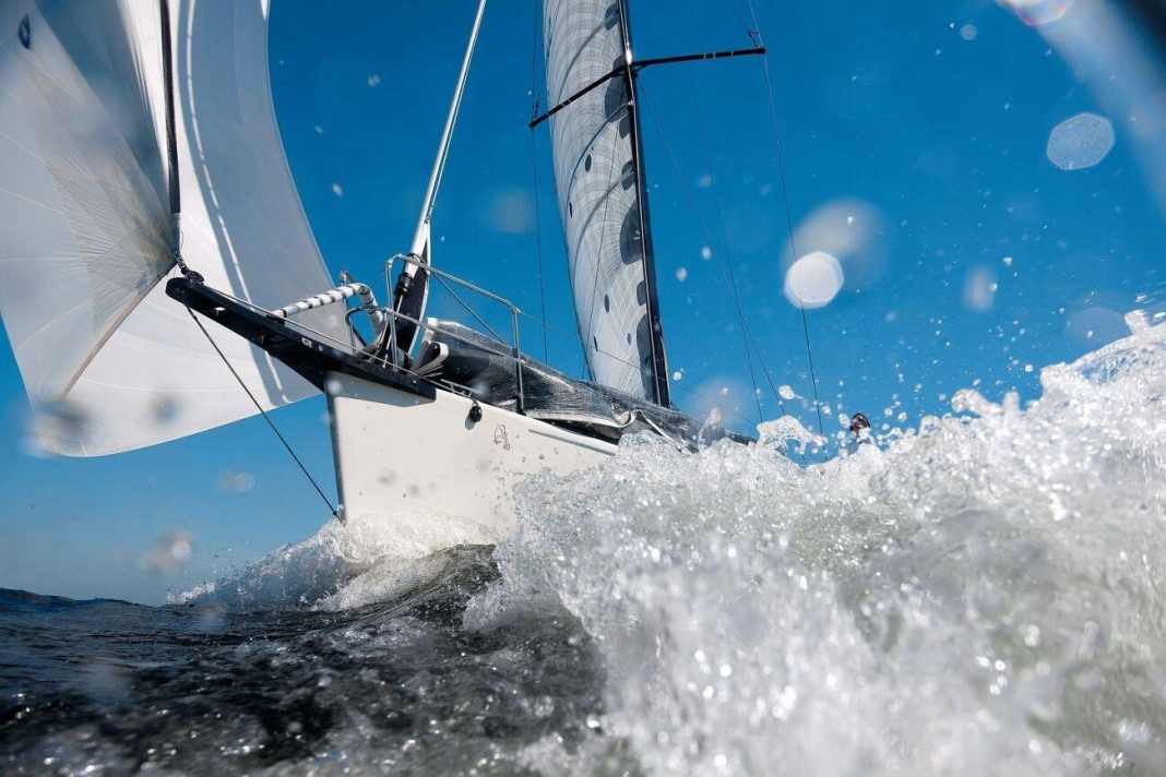 Room equipment for room wind sails