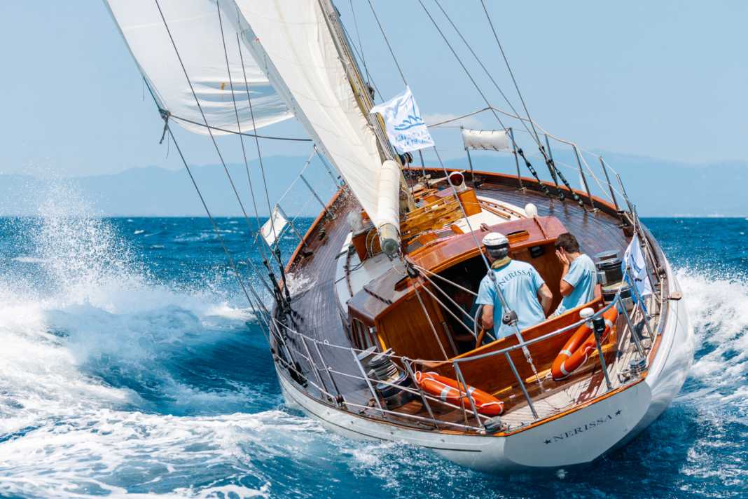 Cruiser/racer classico con una vita movimentata