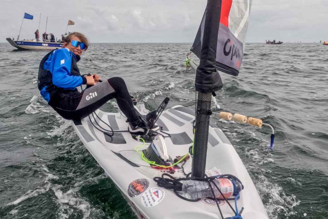 Teenager cheers, Schönfeldt wins, the final is underway