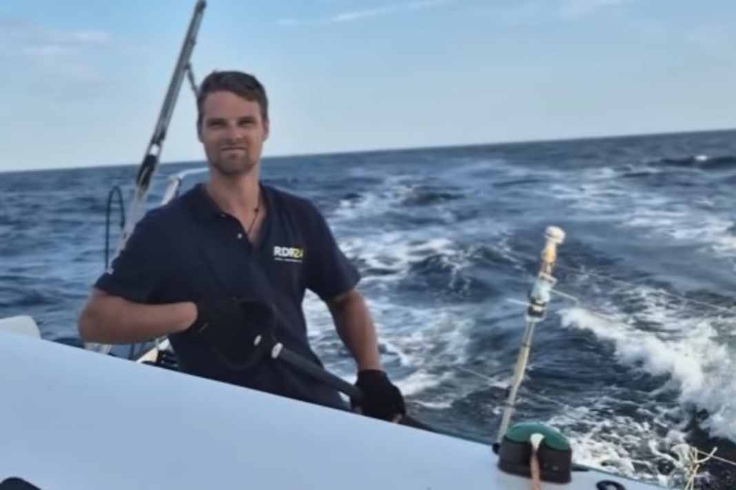 Why the rescue of the German man who capsized in the Caribbean almost failed