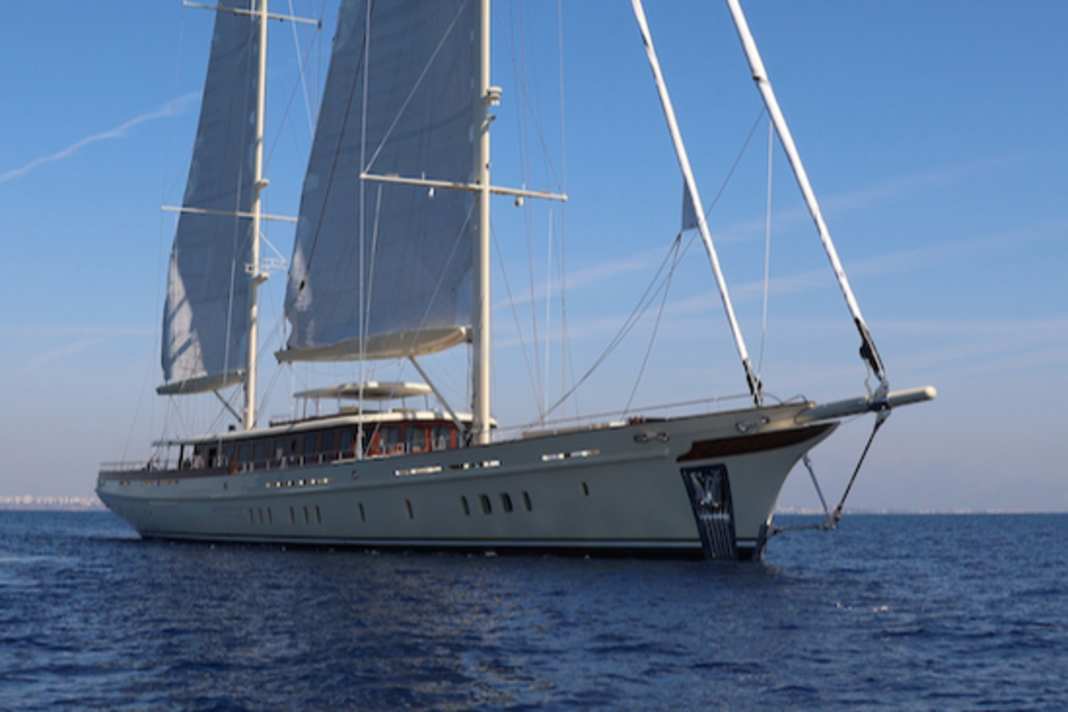 62-Meter-Ketsch sucht Eigner