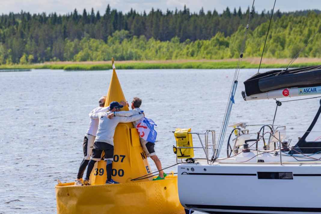 "Flying Dragon" wins, "Lightworks" fastest monohull