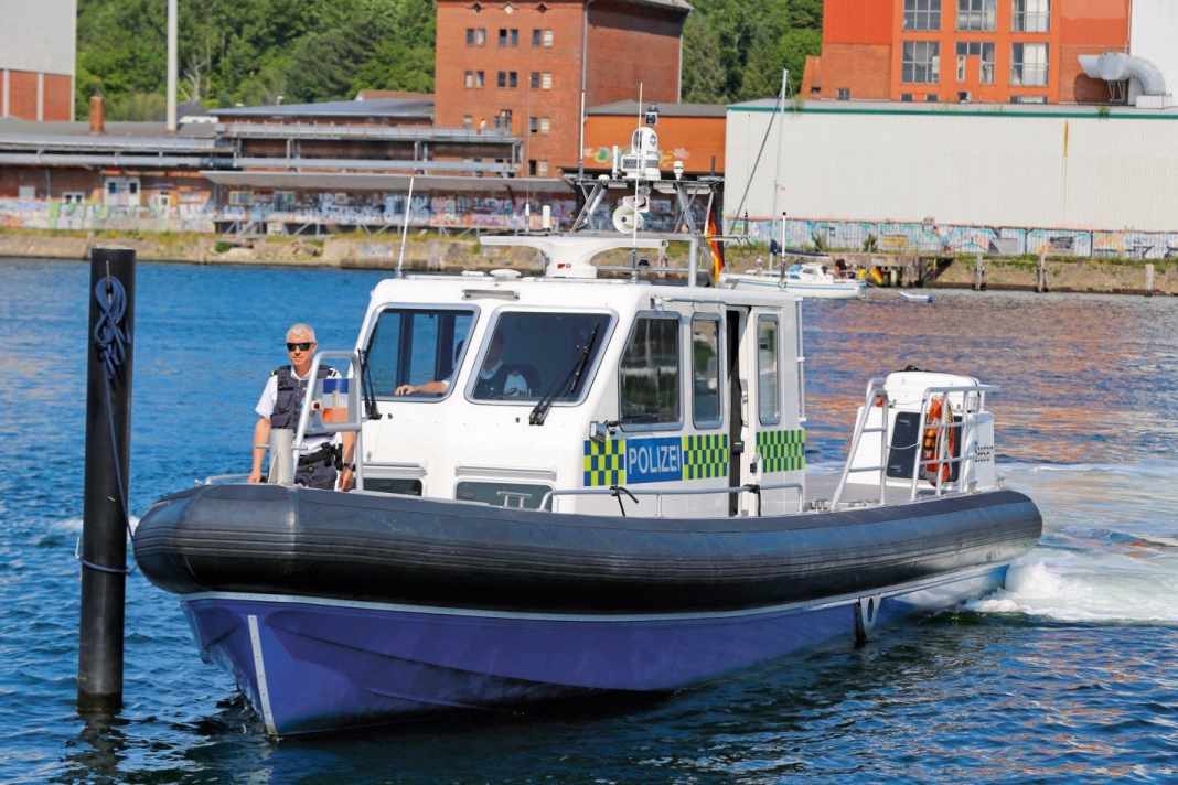 Auf Streife mit der Wasserschutzpolizei