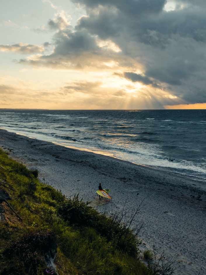 Die besten Windsurfspots rund um Rostock