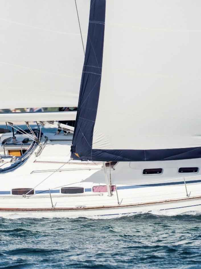 Schomacker estende la copertura per gli equipaggi dei charter