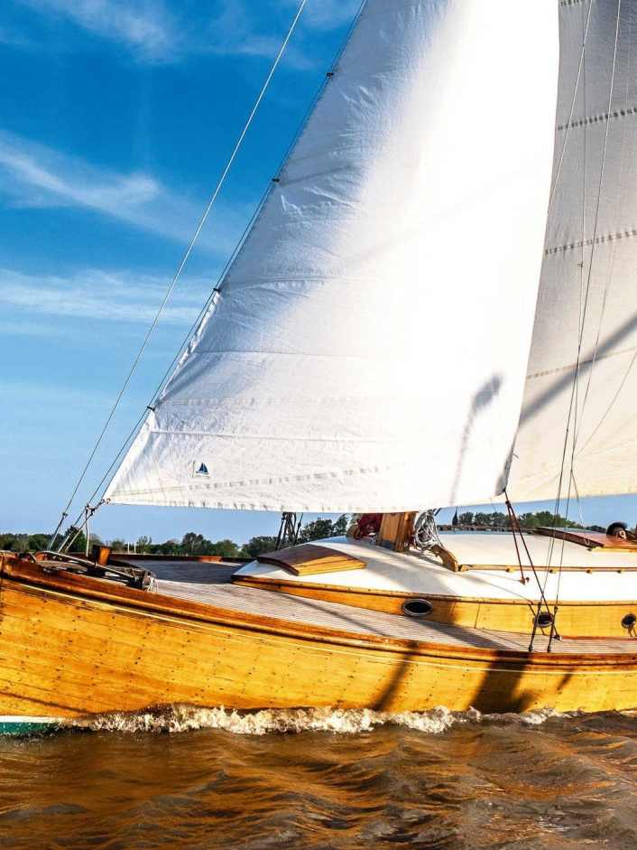 Un commodo da regata che unisce le generazioni
