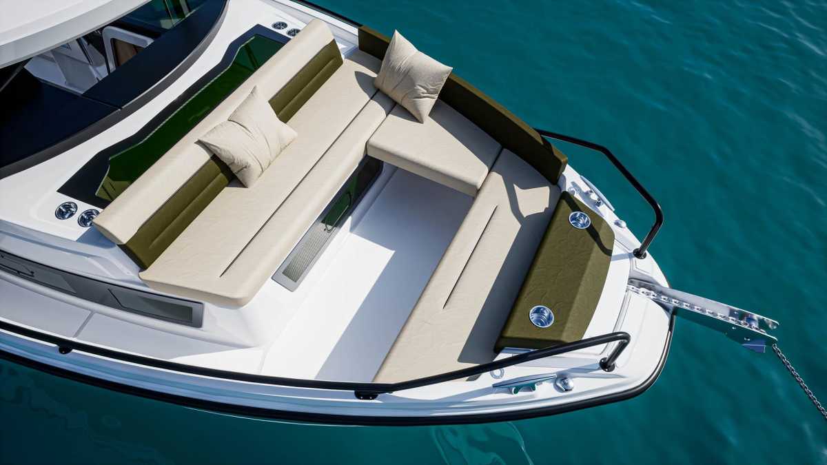 Носовая зона отдыха Jeanneau EX 34