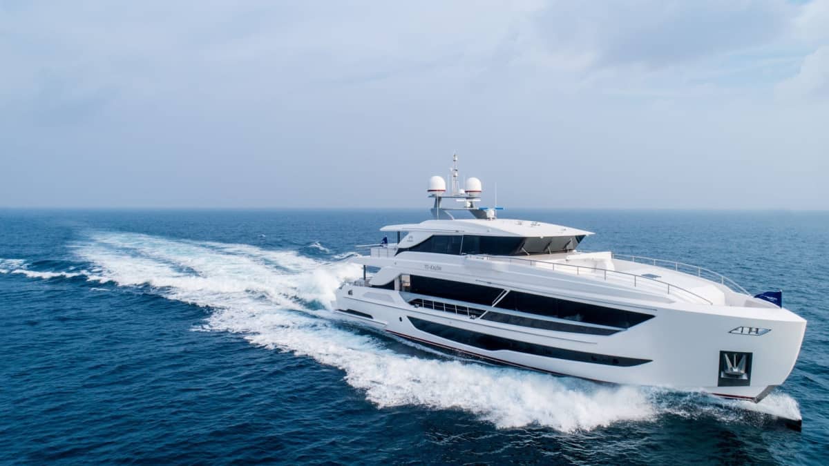 Second FD102 from Horizon Yachts | BOOTE