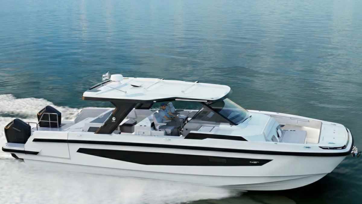 Power catamaran: Aquila announces the new 45 Sport | BOOTE