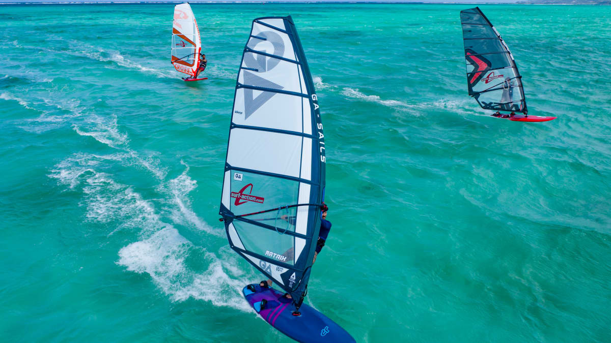 Sneak preview: These 9 freeride sails are in the test | SURF