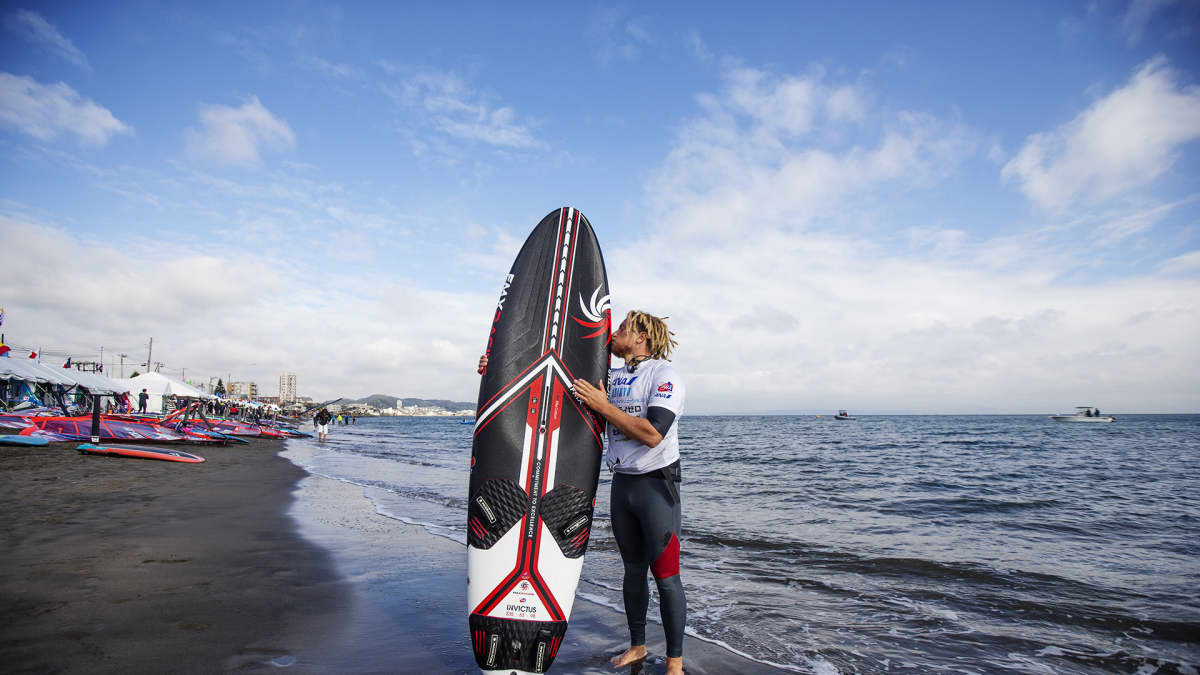PWA World Cup Yokosuka: Maciek Rutkowski und Marion Mortefon sind ...