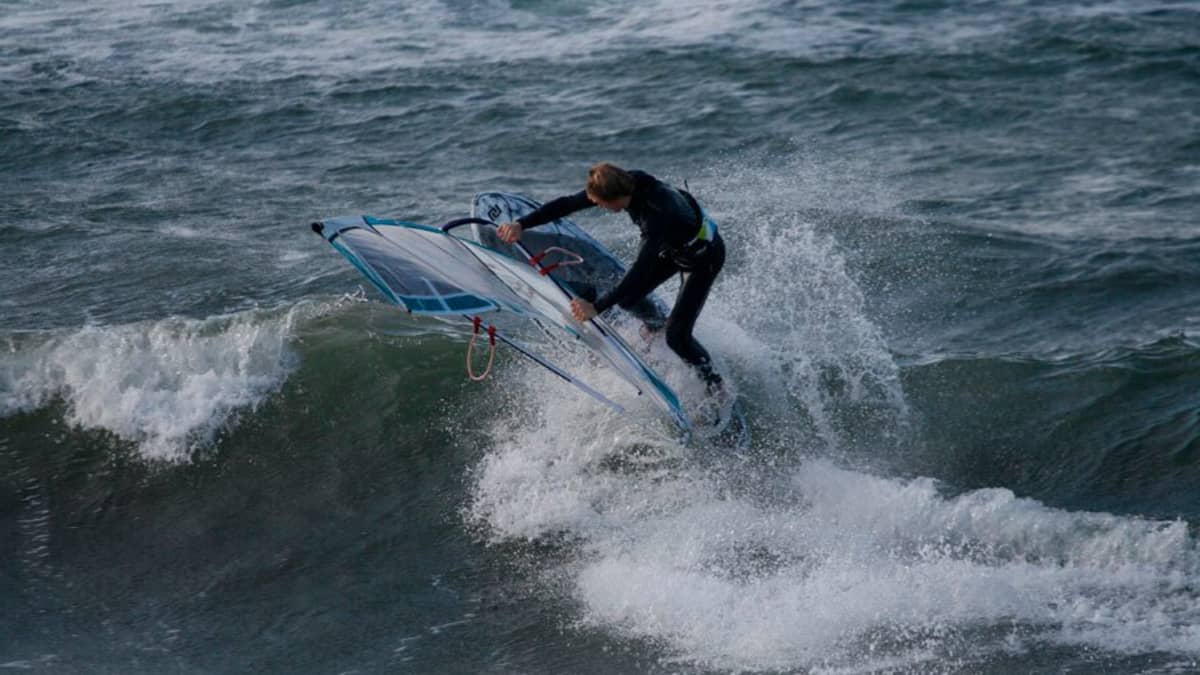 Patrik Trailer Wave 85 | SURF