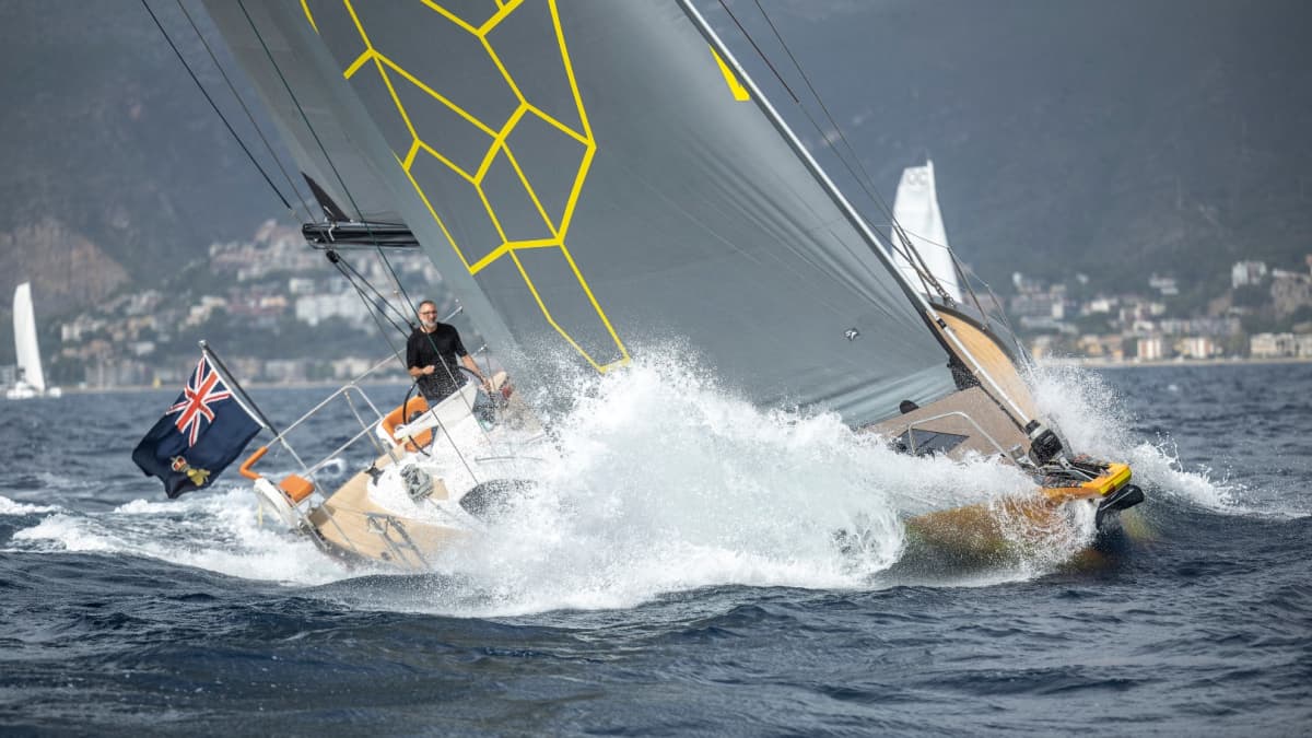 New yachts: Oyster 495 - a dream boat for long-distance cruisers | YACHT