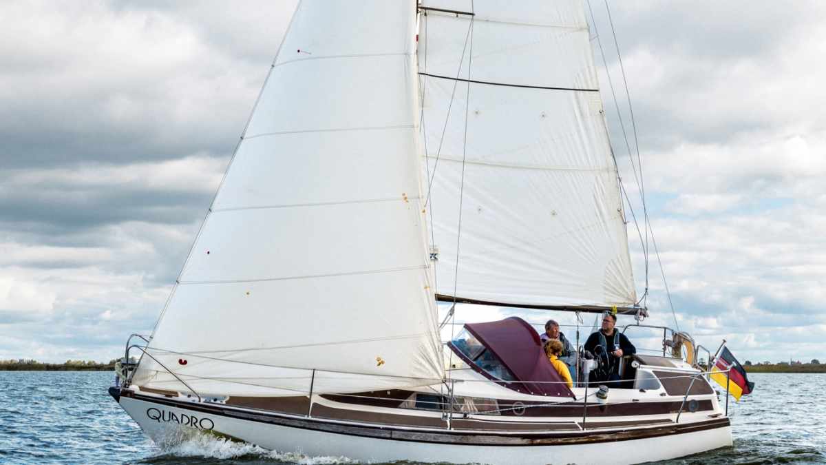 Duetta 86: Günstiges Tourenschiff für Kind und Kegel im Gebrauchtboot-Test