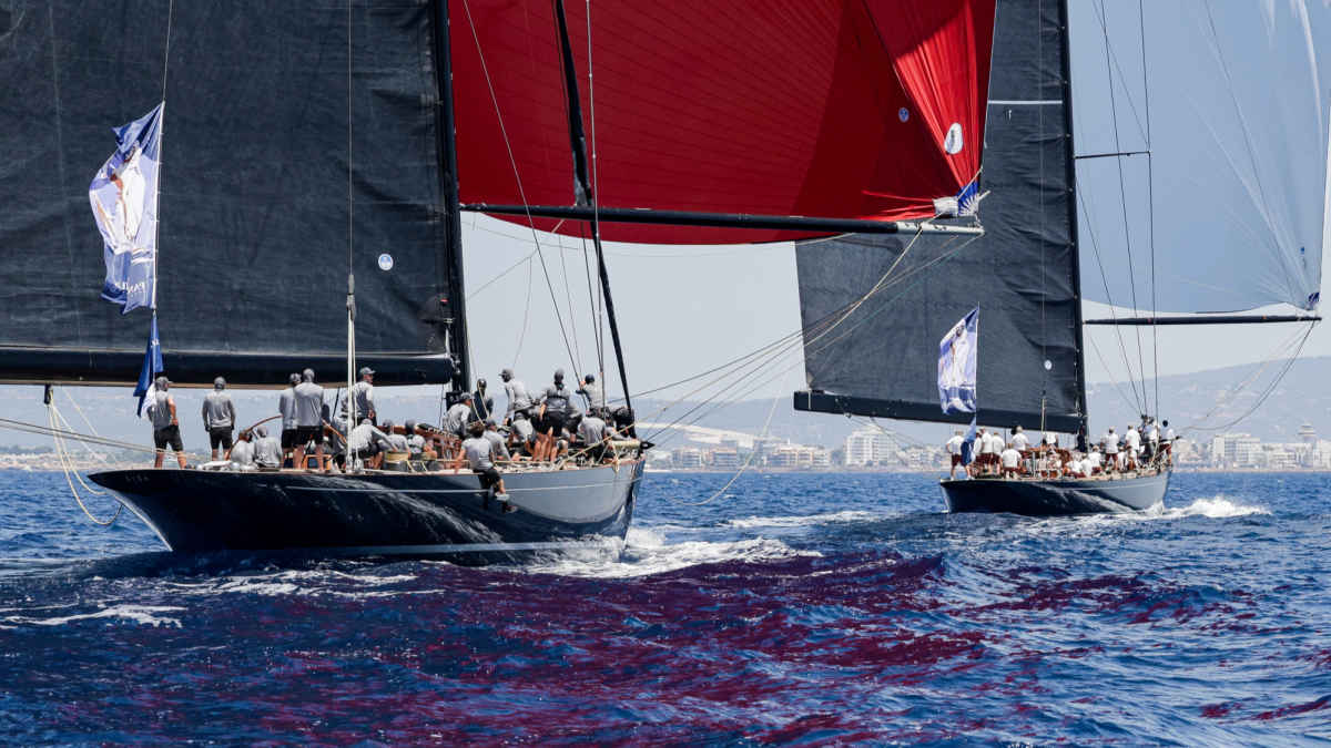 Superyacht-Cup-Palma-2026-Erster-Tag-mit-Duell-der-Js-und-Multihull-Premiere