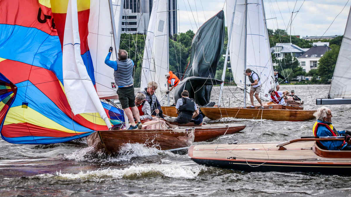 Klassiker-Eindr-cke-von-der-NRV-Holzbootregatta