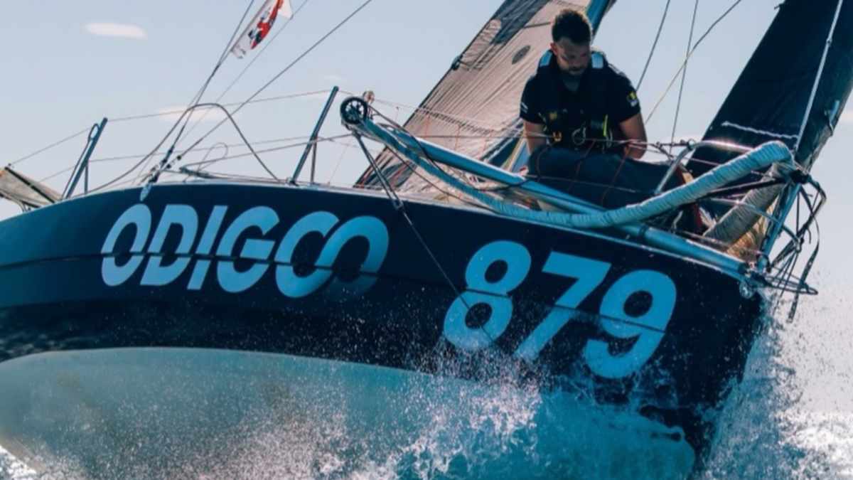 Rekorde-Weltrekord-Quentin-Debois-ist-Transat-Schnellster-im-Mini