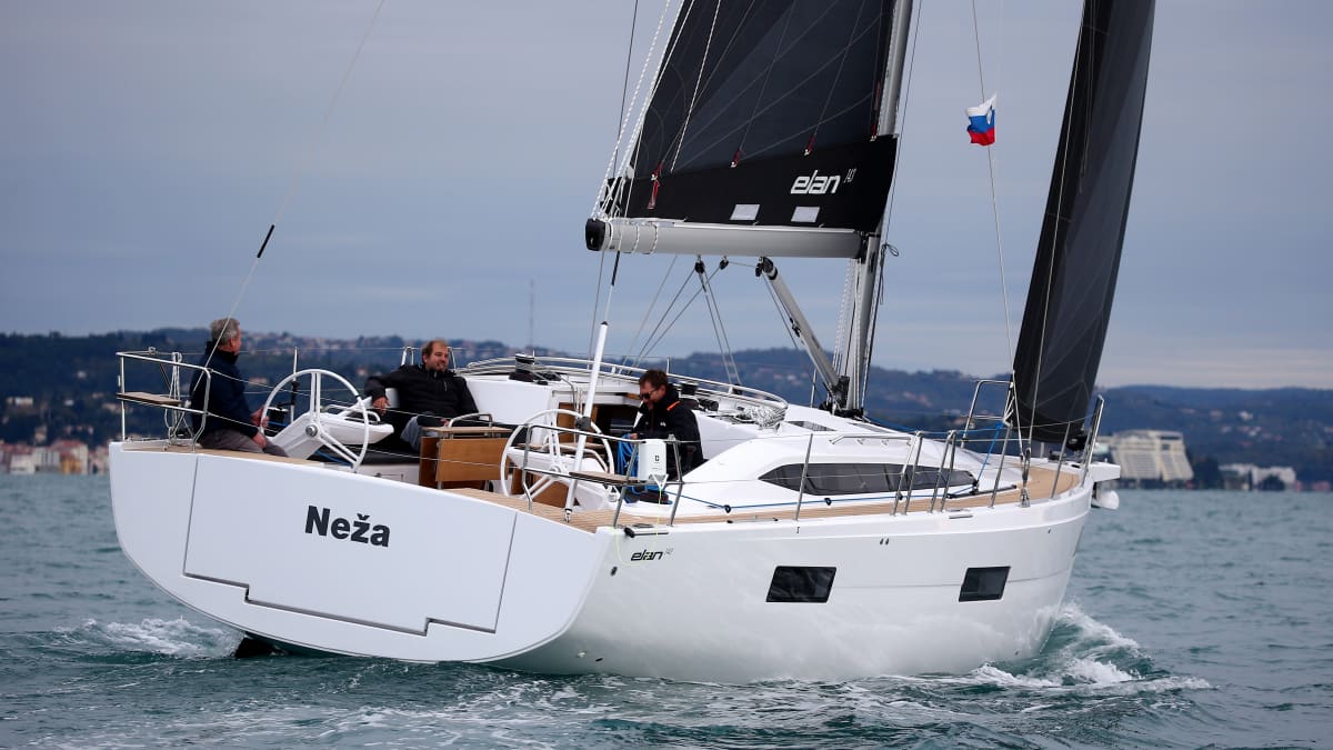 Impression 43: Der neue Cruiser von Elan Yachts vor der Kamera